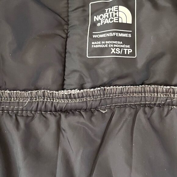 The North Face Pseudio Jacket in Grey and Black XS NWOT - Picture 14 of 15